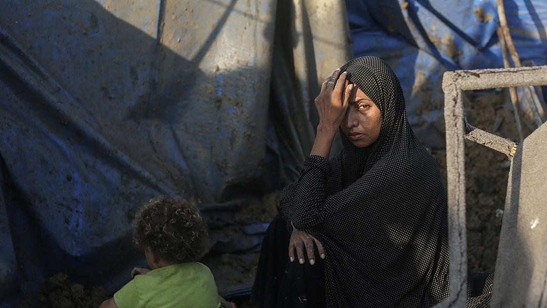 UK Warns Israel Over Gaza Center Expulsion