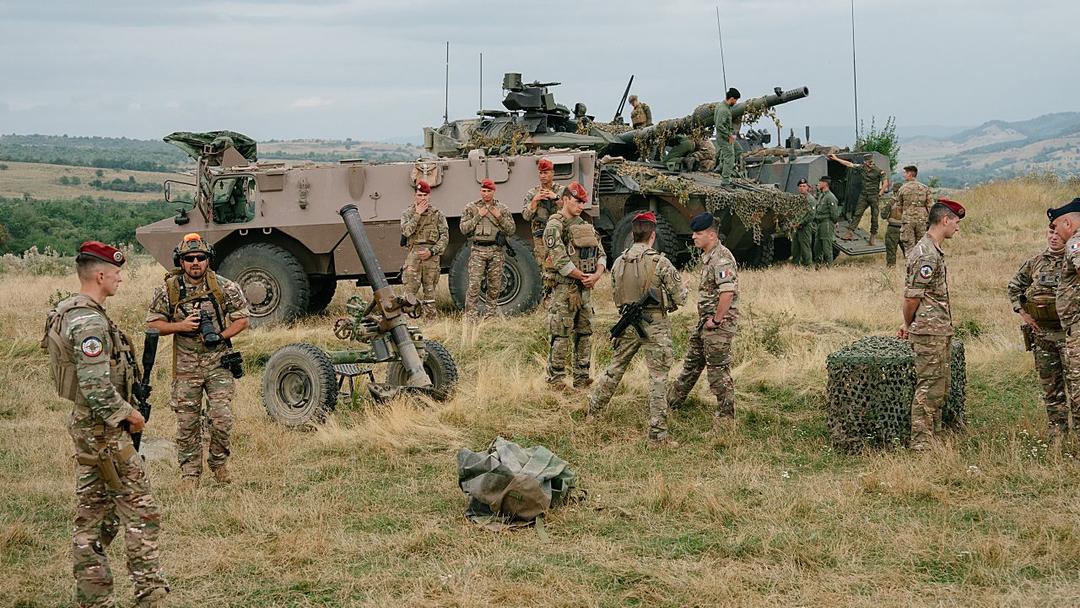 Report: NATO Source Claims No Imminent Threat of Russian Attack