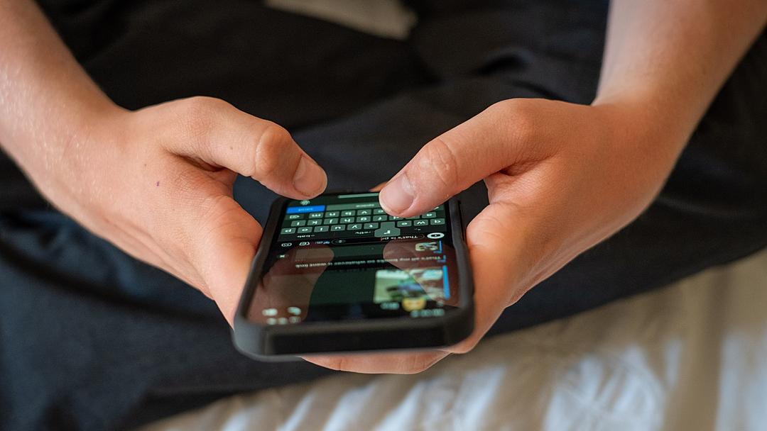 Australia Drafts Bill to Let Users Disable Social Media Algorithms