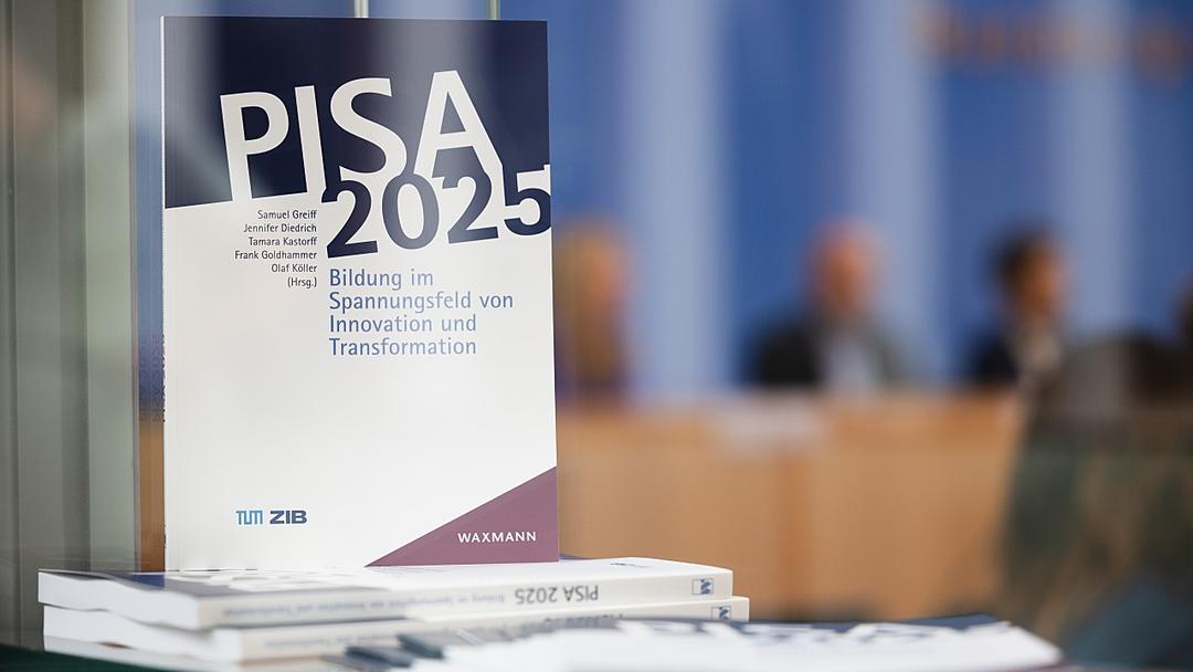 Global Reading Scores Plunge in 2025 PISA Results