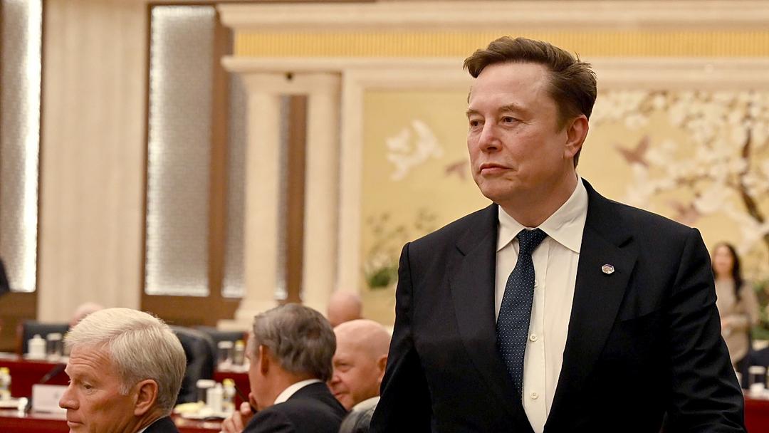 Musk Drops Apple From Antitrust Suit