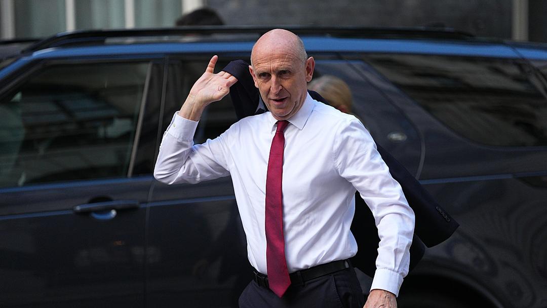 UK in Talks to Join Canada-Led Defence Bank