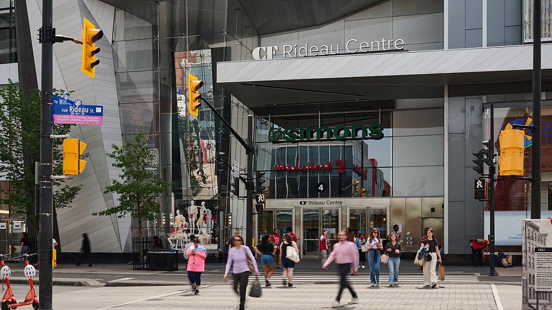 Canadian Retail Sales Slip 0.7% in July