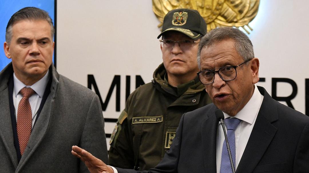 Bolivia Arrests Attorney General in Drug Graft Probe