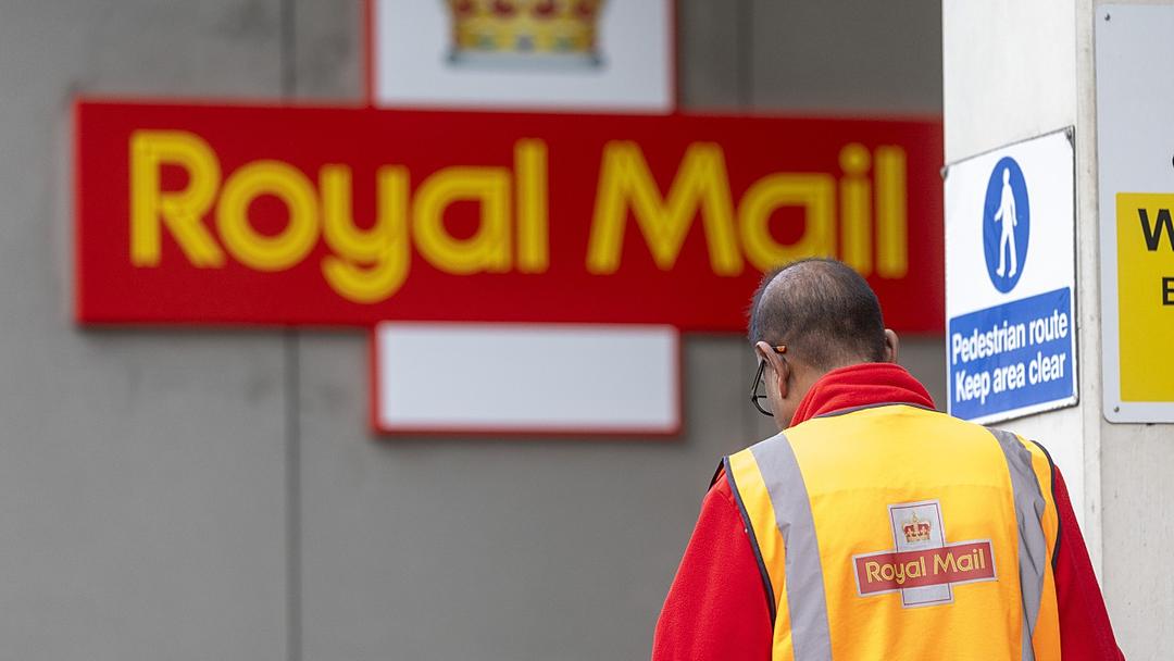 UK's Royal Mail Plans to Cut 2,500 Jobs