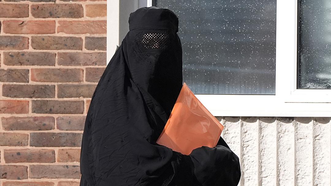 Man, 76, Wears Burqa to Court to Deny Face-Cover Charge