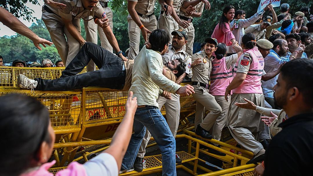 Delhi Shuts Central Park Amid CJP Protests