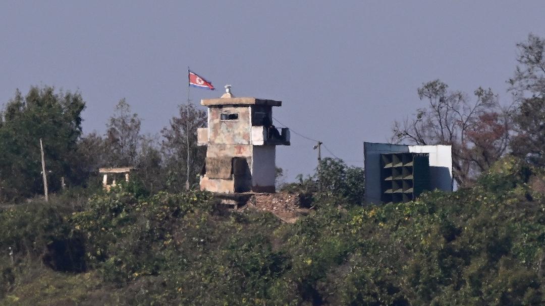North Korea to Allegedly Restart Border Loudspeakers
