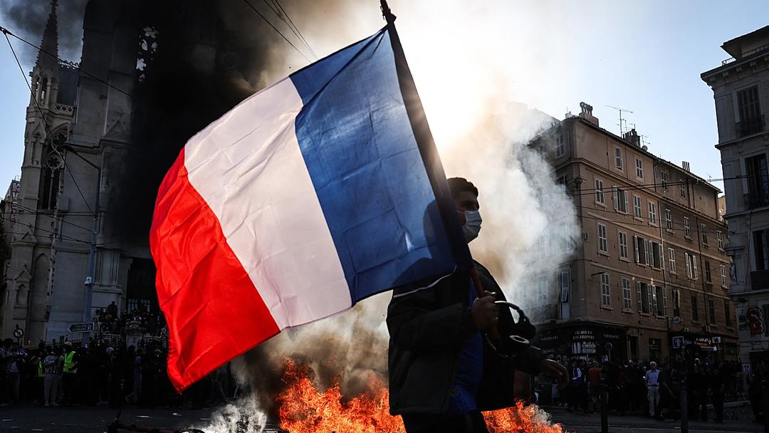 Macron Bans Protests as France Braces for New Unrest