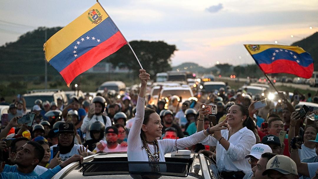 Machado Returns to Venezuela After Months in Exile