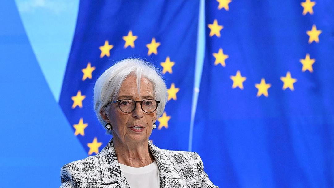 Christine Lagarde To Step Down as ECB Chief 9 Months Early
